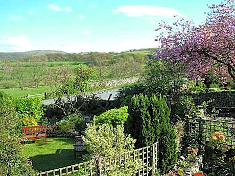 Deluxe Double Room with Shower