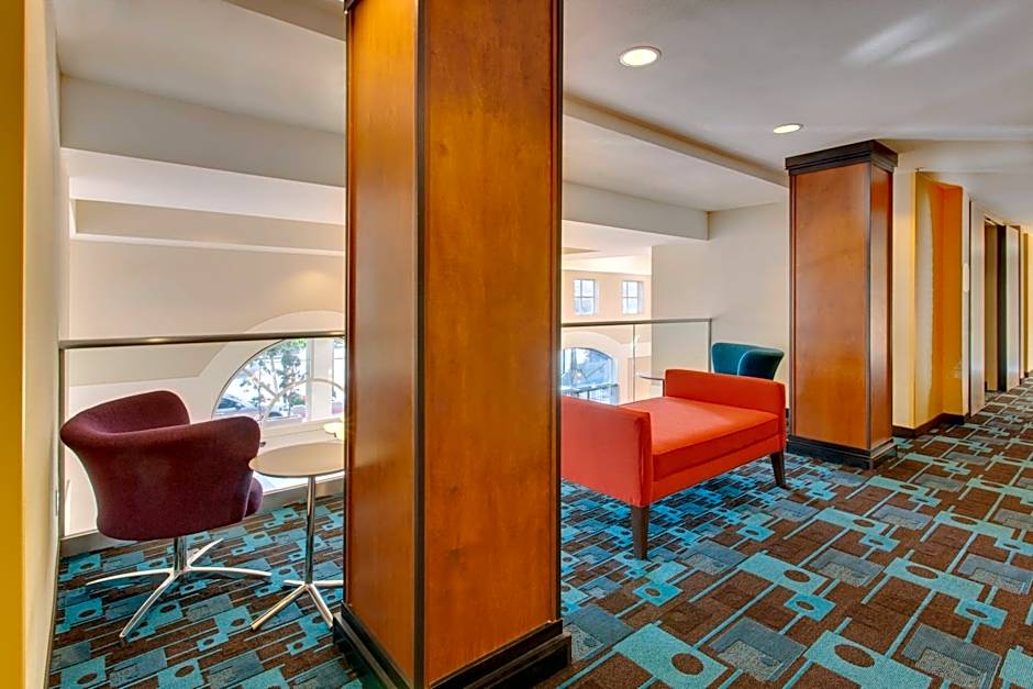 Fairfield Inn & Suites by Marriott San Francisco Airport/Millbrae