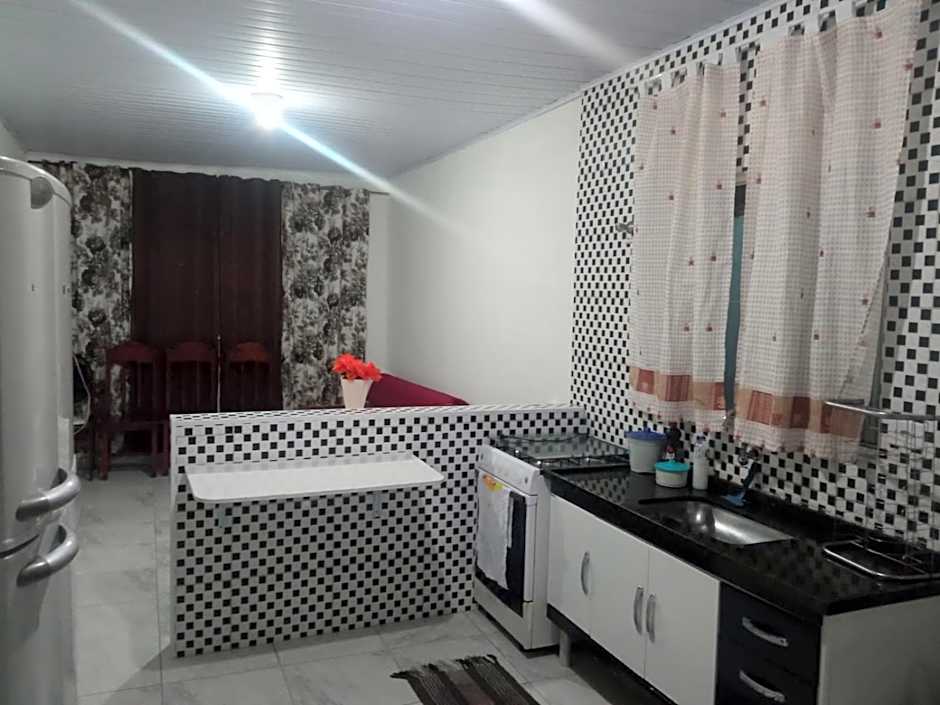 Casa de Praia com Piscina em Mongaguá Disponível para festa de Natal 2025