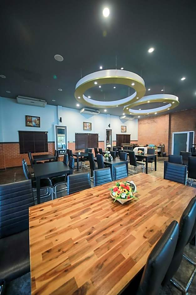 The S.G. Hotel (SHA Certified)