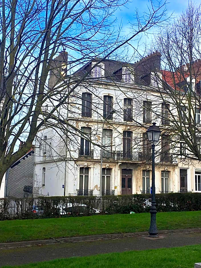 La Belle Boulonnaise