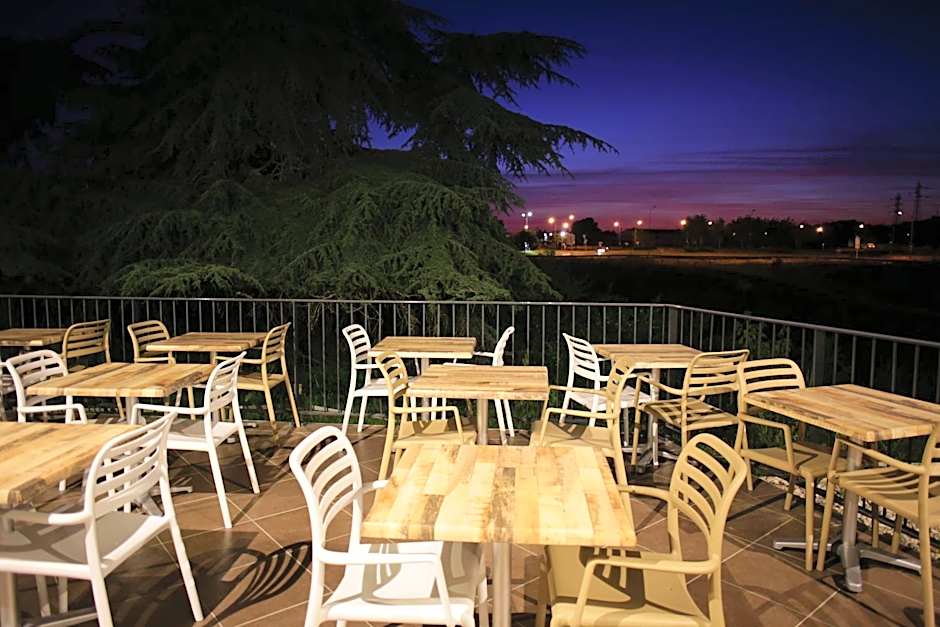 ibis styles Villeneuve Sur Lot