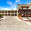 LIGHTHOUSE INN