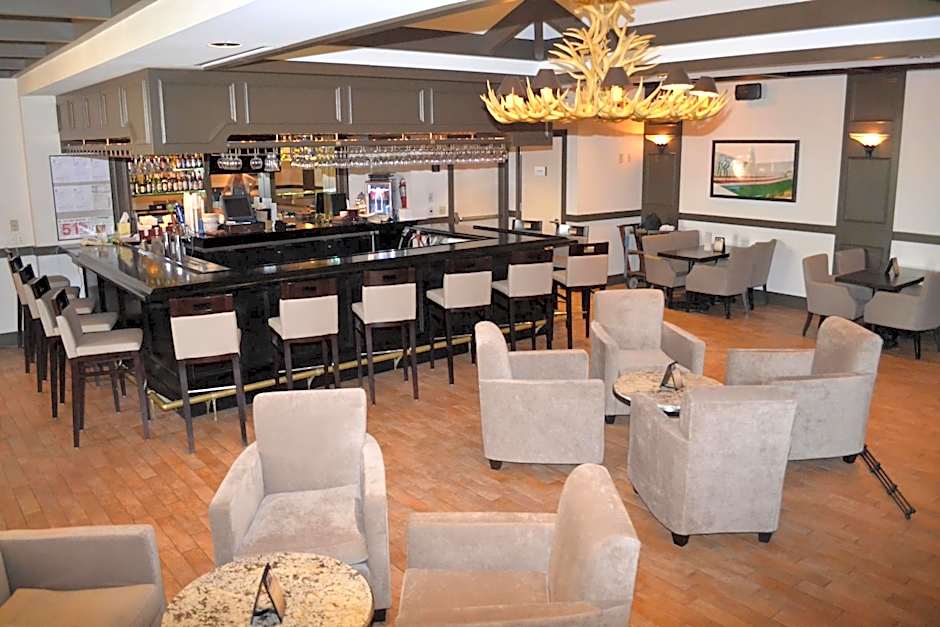 DoubleTree By Hilton Houston Hobby Airport