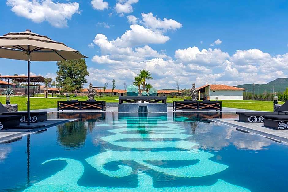 Hacienda Los Picachos