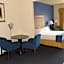 Holiday Inn Express & Suites New Buffalo, MI By IHG