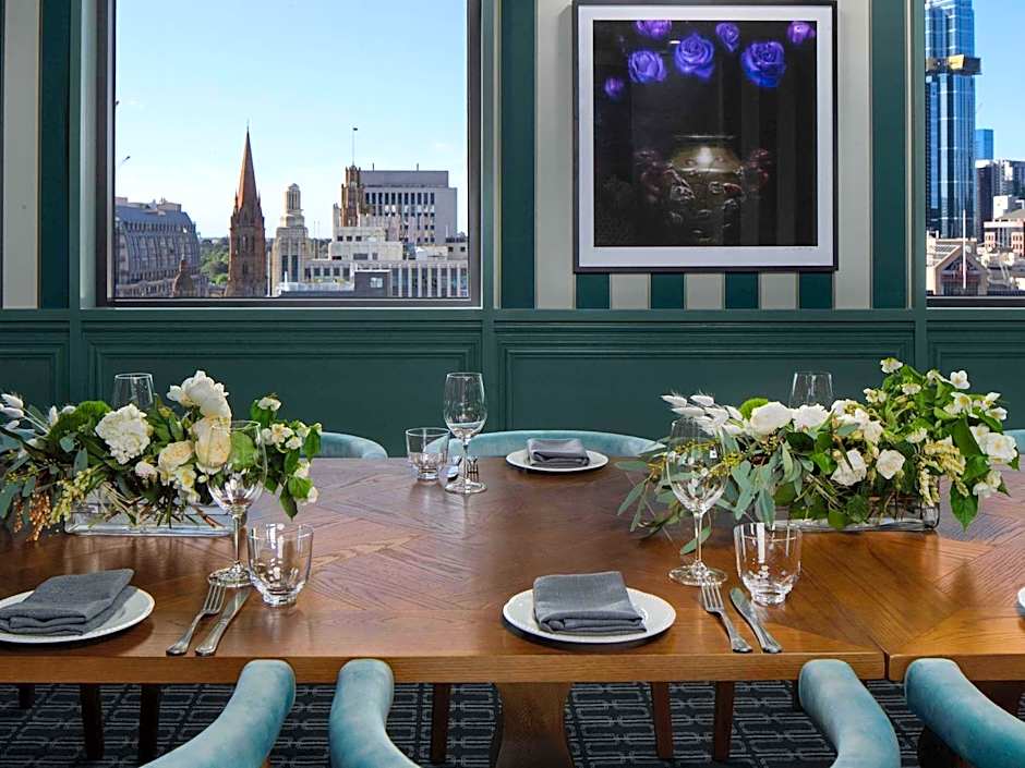 Pullman Melbourne City Centre