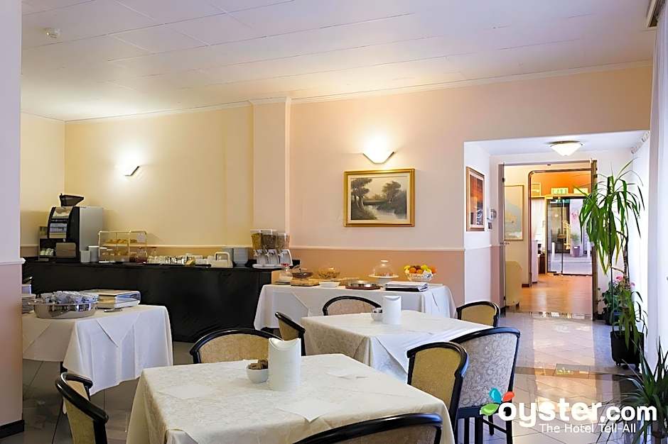 Piccolo Hotel