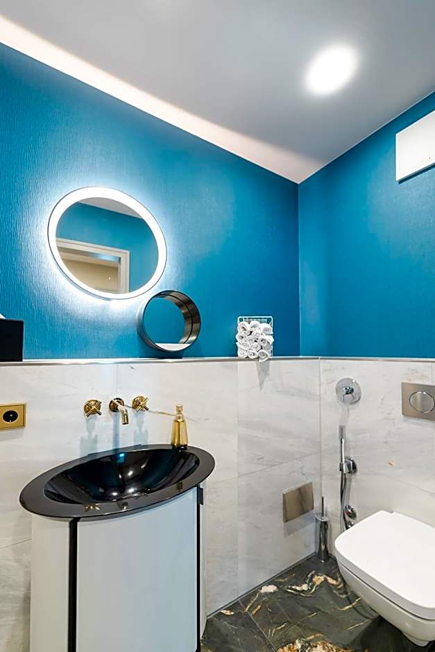 Fourty Three Luxury Serviced Apartments