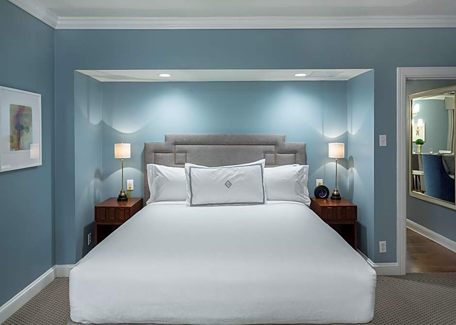 The Lancaster Hotel