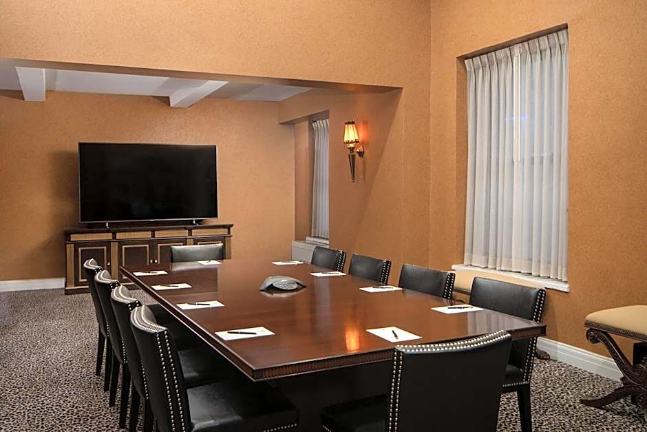 The Manhattan Club