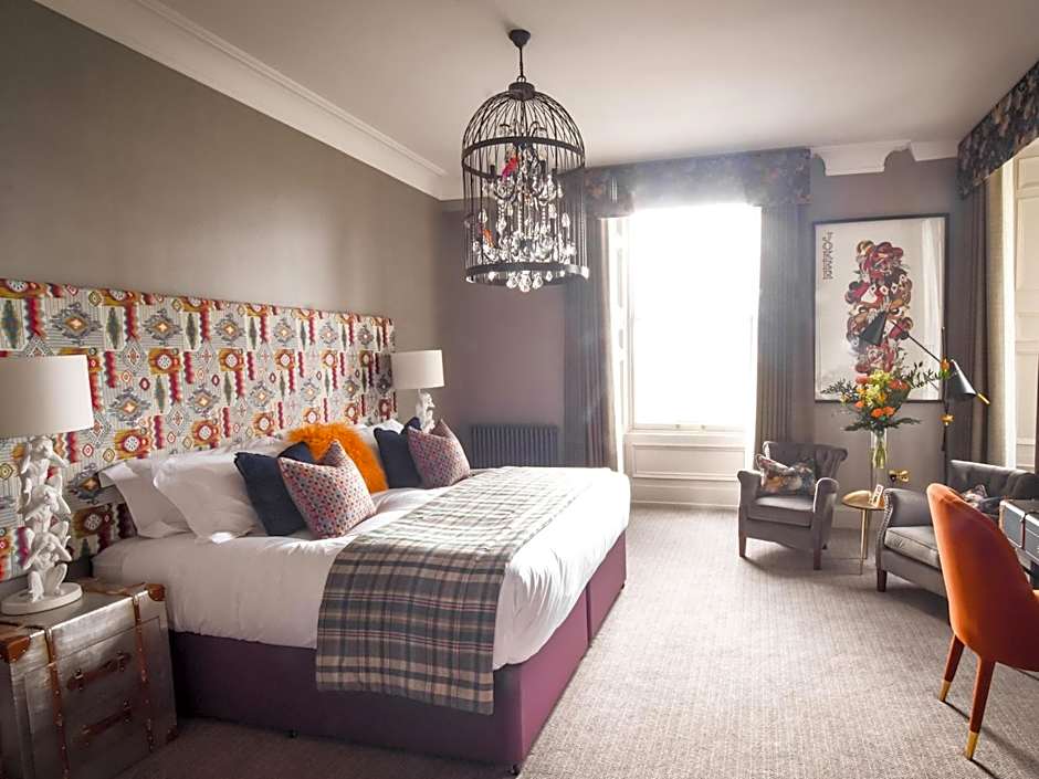 The Meadowpark Bar, Kitchen & Rooms