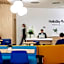 Air Rooms Rome Airport by HelloSky