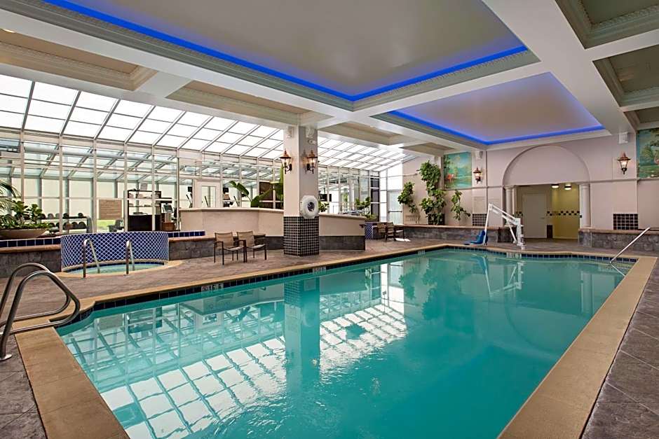 Embassy Suites by Hilton San Francisco Airport Waterfront