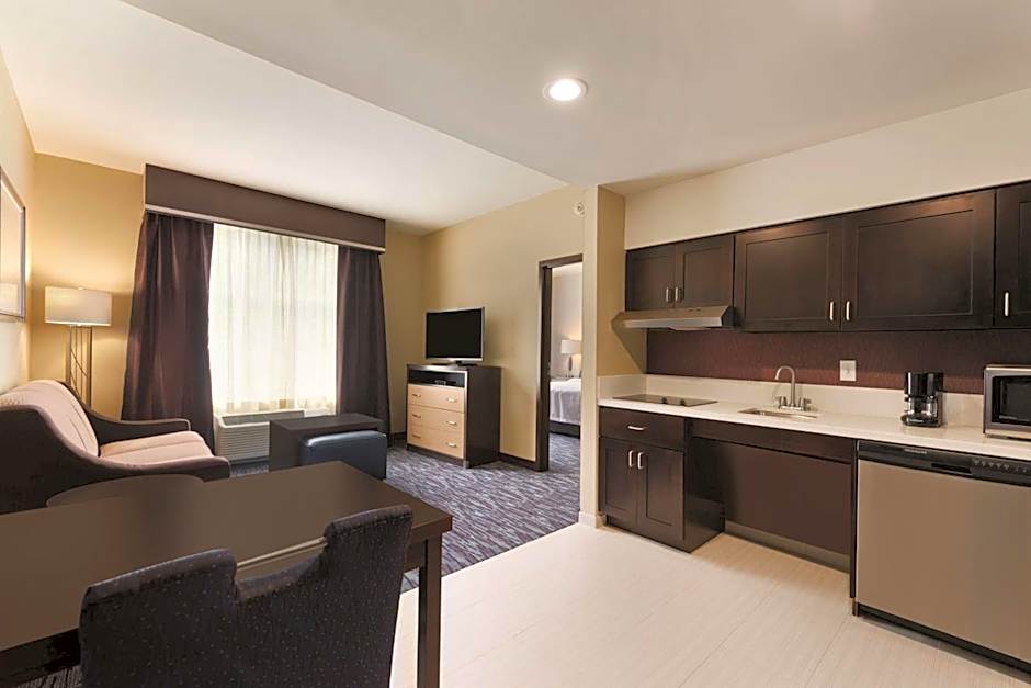 Homewood Suites By Hilton Mobile I-65/Airport Blvd