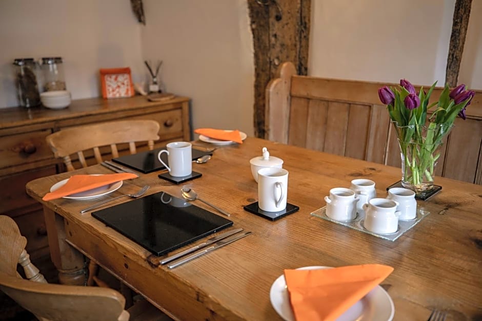 Old Beams Bed & Breakfast