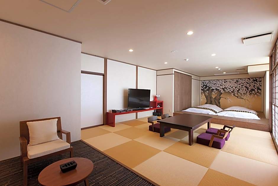 Photo 1 of 1 of Quadruple Room with Private External Bathroom
