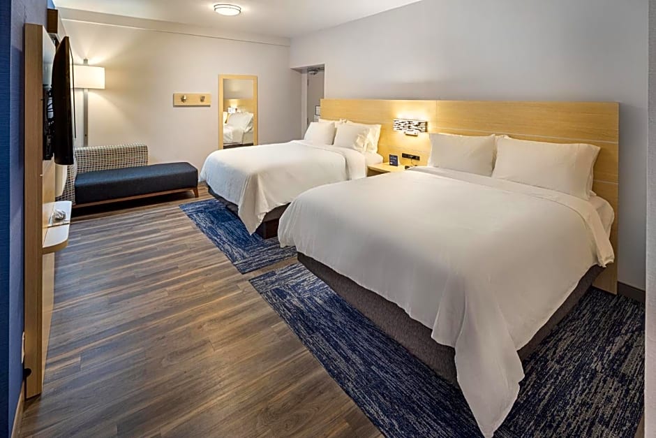 Holiday Inn Express & Suites - Atlanta Downtown by IHG
