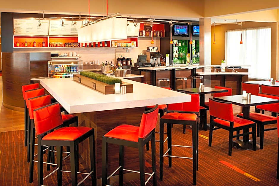 Courtyard by Marriott Toledo Airport Holland