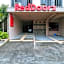 RedDoorz Plus at Canley Residential
