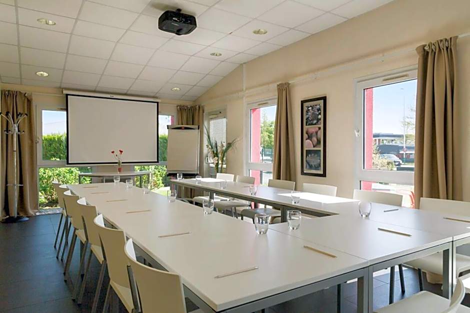 Sure Hotel by Best Western Nantes Saint-Herblain