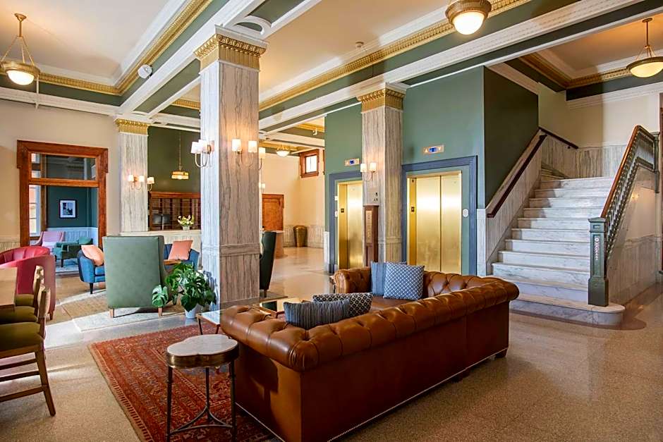 Hotel Petersburg, Tapestry Collection By Hilton