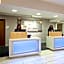 Holiday Inn Express Oakland Airport By IHG