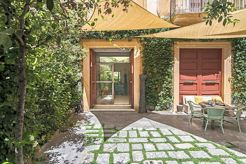 Atelier Inès Arts & Suites