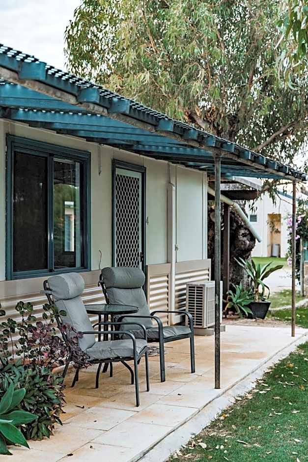 Dongara Hotel Motel