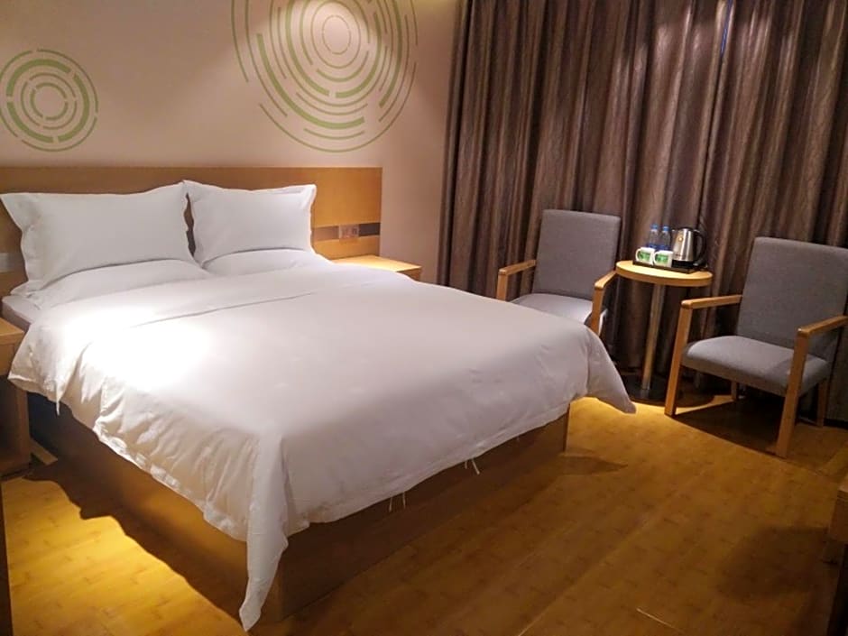GreenTree Inn Xining Chengdong District Huangguang Yiwu Trade City Express Hotel