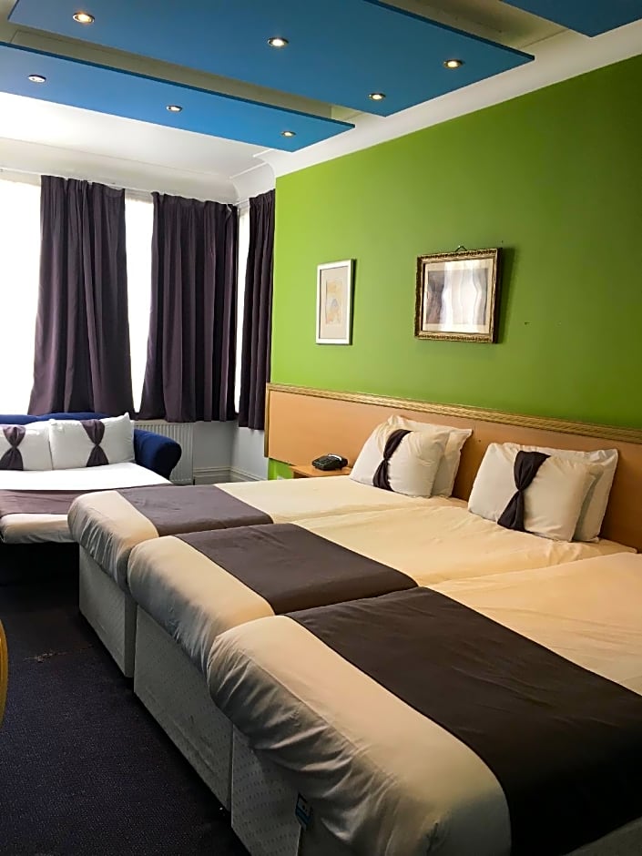 Clapham South Belvedere Hotel