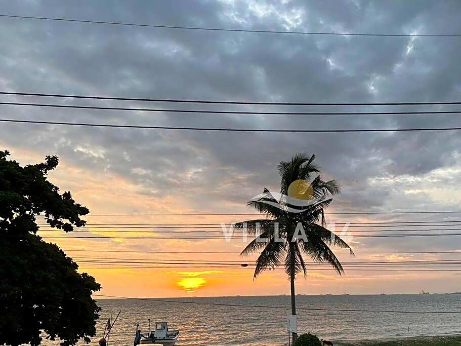 PoolVillaPattaya next to the sea