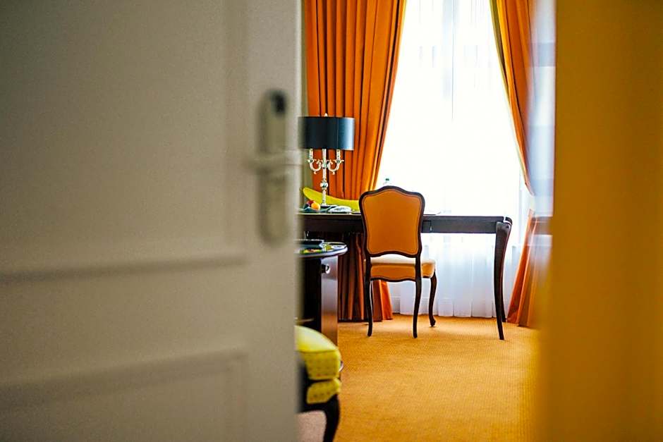 Relais & Chateaux Bulow Palais