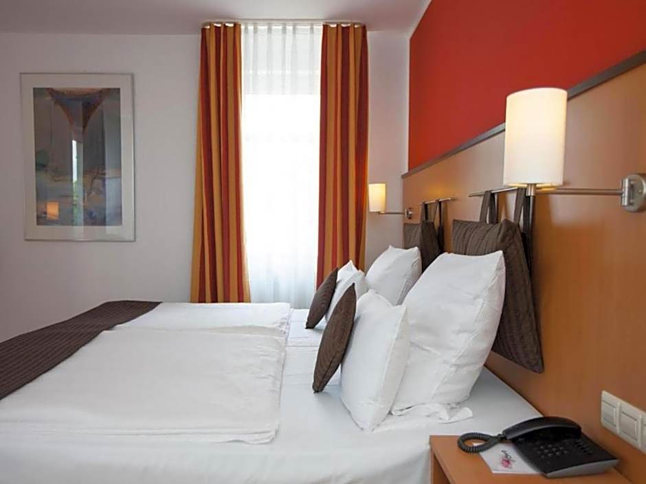 Stuttgart Großbettlingen Hotel by Belvilla