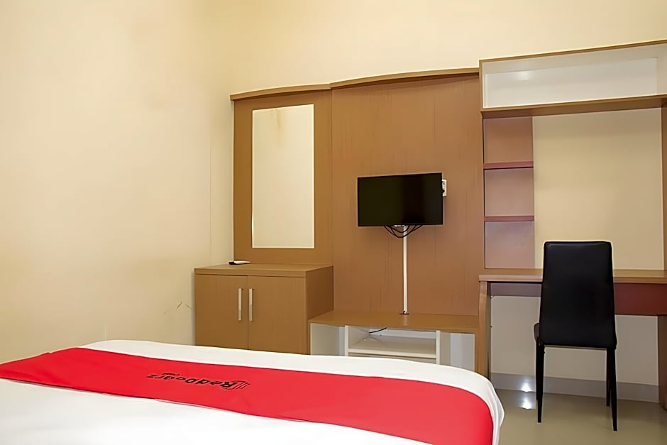 RedDoorz Syariah near Jogja City Mall 2