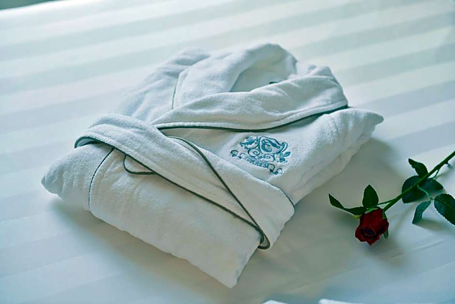 Hotel Torresi