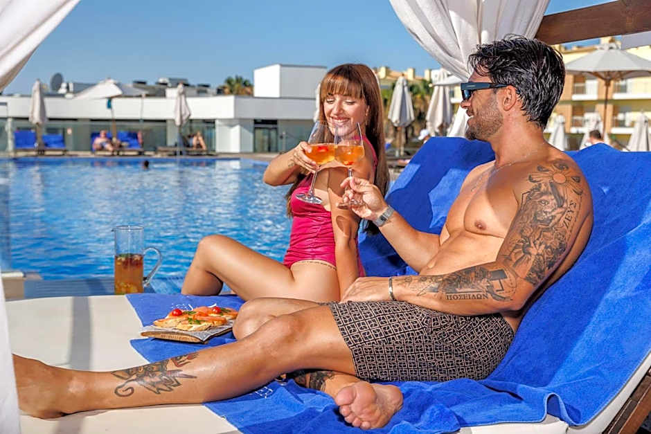 Jupiter Marina Hotel - Couples & Spa