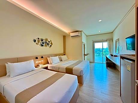 Deluxe Twin Room