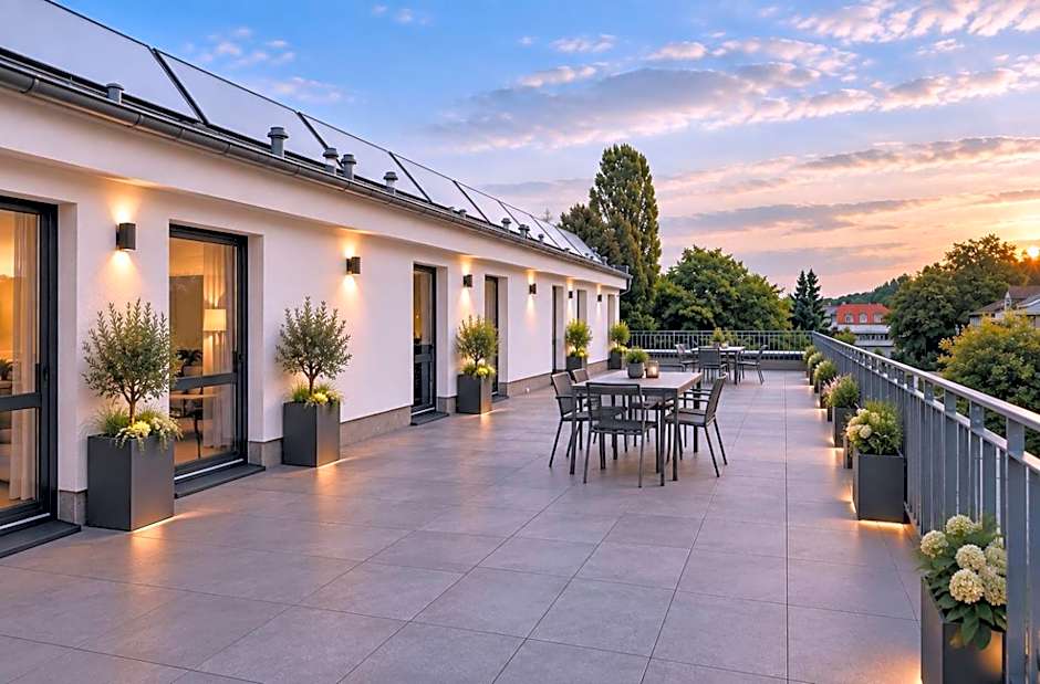 MYKY Aparthotel Harburg - Free Parking