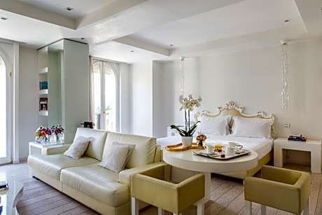 Junior Suite  - Free Spa Access