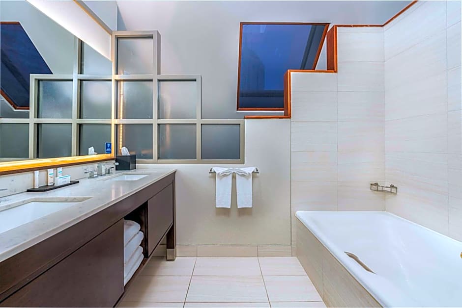 Embassy Suites By Hilton Hotel Indianapolis-Downtown