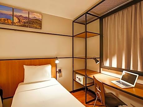 Standard apartment with 3 single-size beds