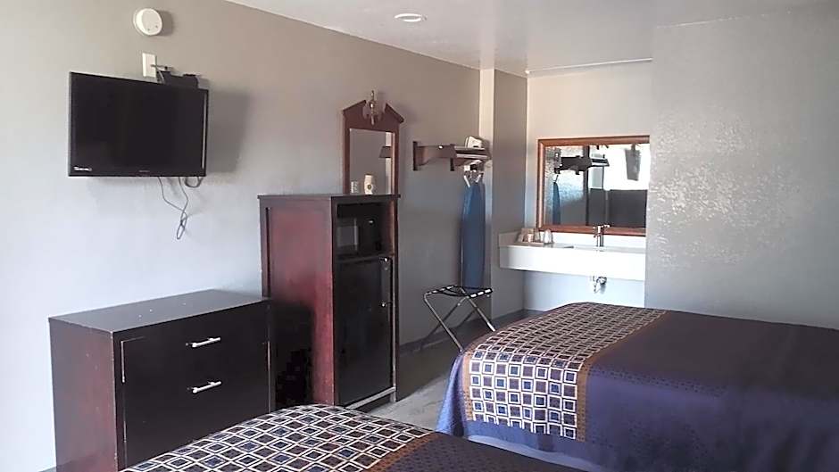 Coachman's Inn & Suites