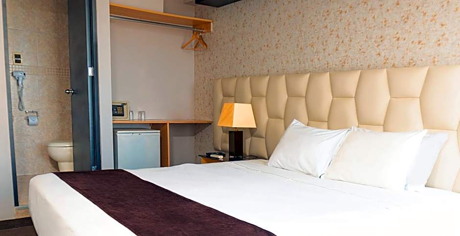 Hotel Ferre Miraflores