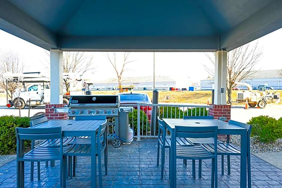 Candlewood Suites Lafayette By IHG