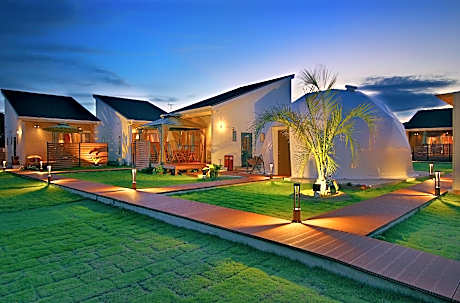 Special Trailer + Dorm Tent with Terrace