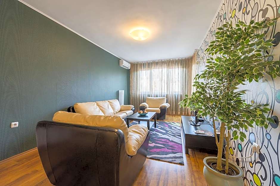 Sofia Central Hotel Apartments