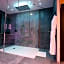 Ds Plaisir Love Room avec sauna, jacuzzi à Nancy