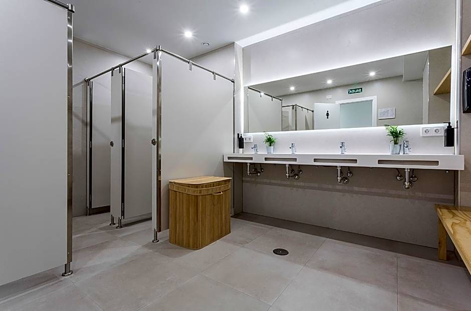 Urban Cube Hostel Sevilla