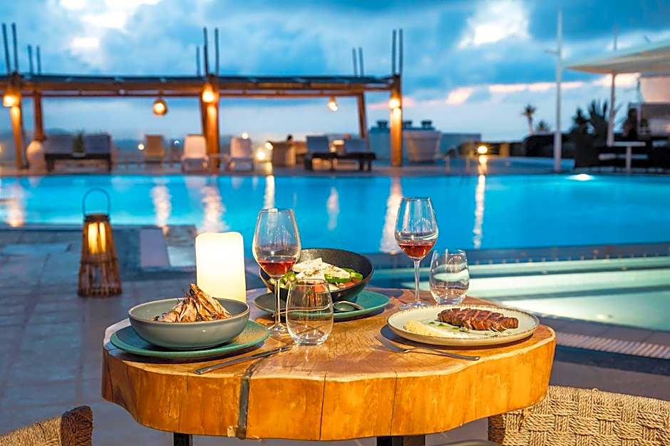 Orizontes Hotel Santorini